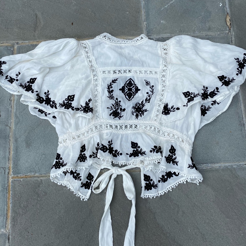Top (of 2-piece set) with open back